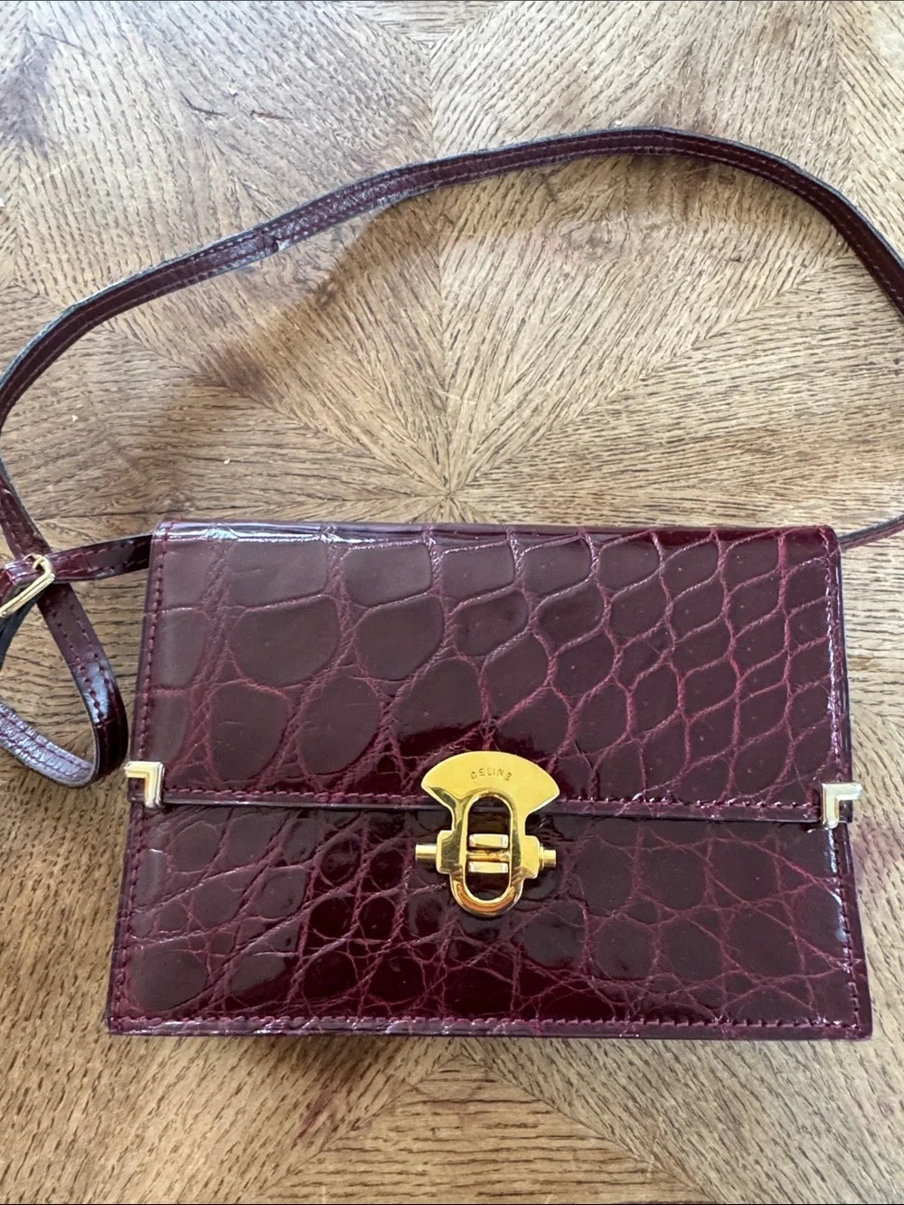CELINE Vintage Front Lock Shoulder Bag Purse Croc Embossed Bordeaux Leather